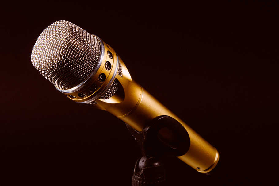 Microphone